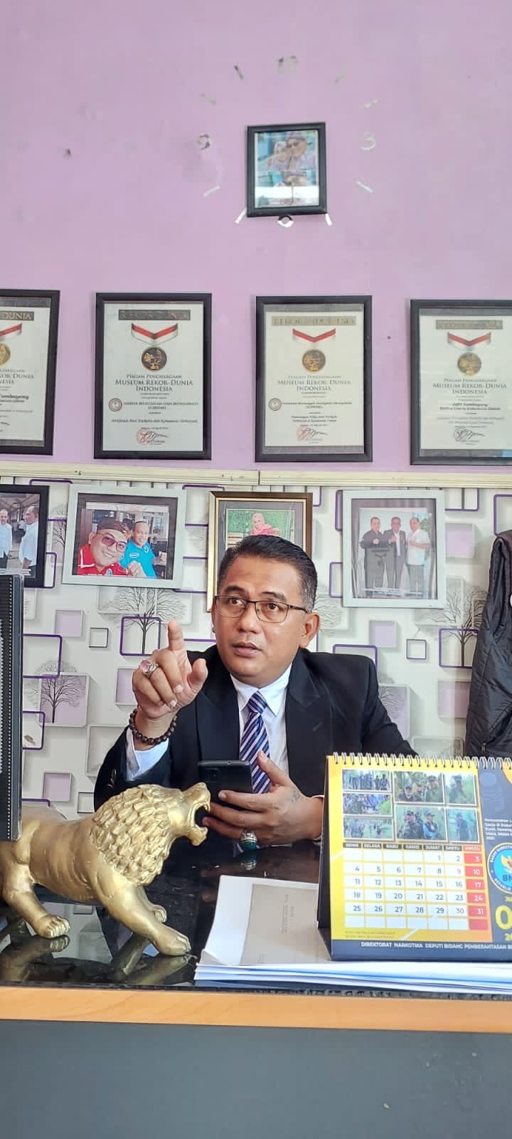 84d6475c-fe64-4943-86ff-b48f27e1d928