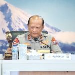 ea406fdabafc1ce8e3ab4d02e5fb3f12de25d7b7b731e1cce0a1dde0d4cf95dc.0